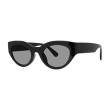 Load image into Gallery viewer, Bavaro Cat-eye Sunglasses , black. 3/4 view