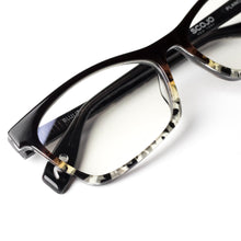 Load image into Gallery viewer, Beauty Shot Augustine style 1292 by Scojo available from ReadingGlasses.CO